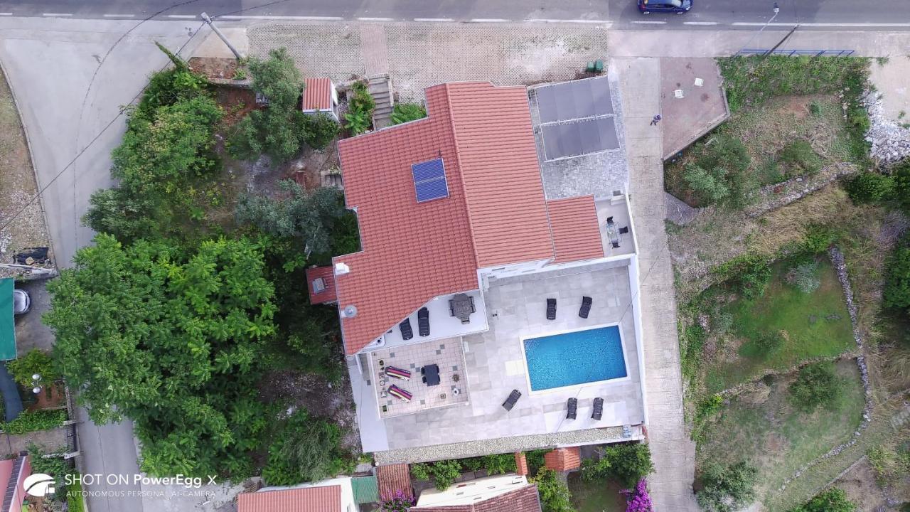Ferienwohnung Ana Preko Exterior foto
