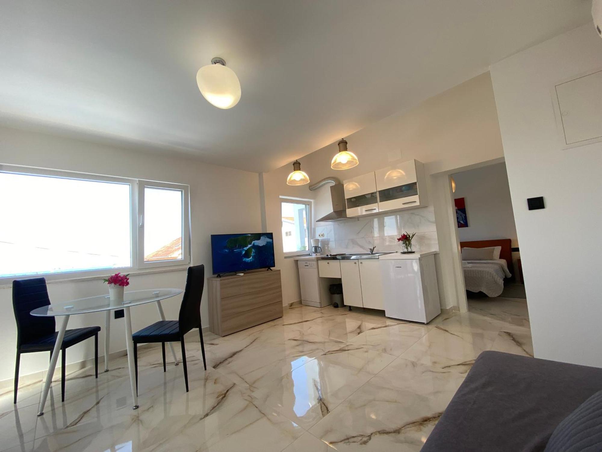 Ferienwohnung Ana Preko Exterior foto